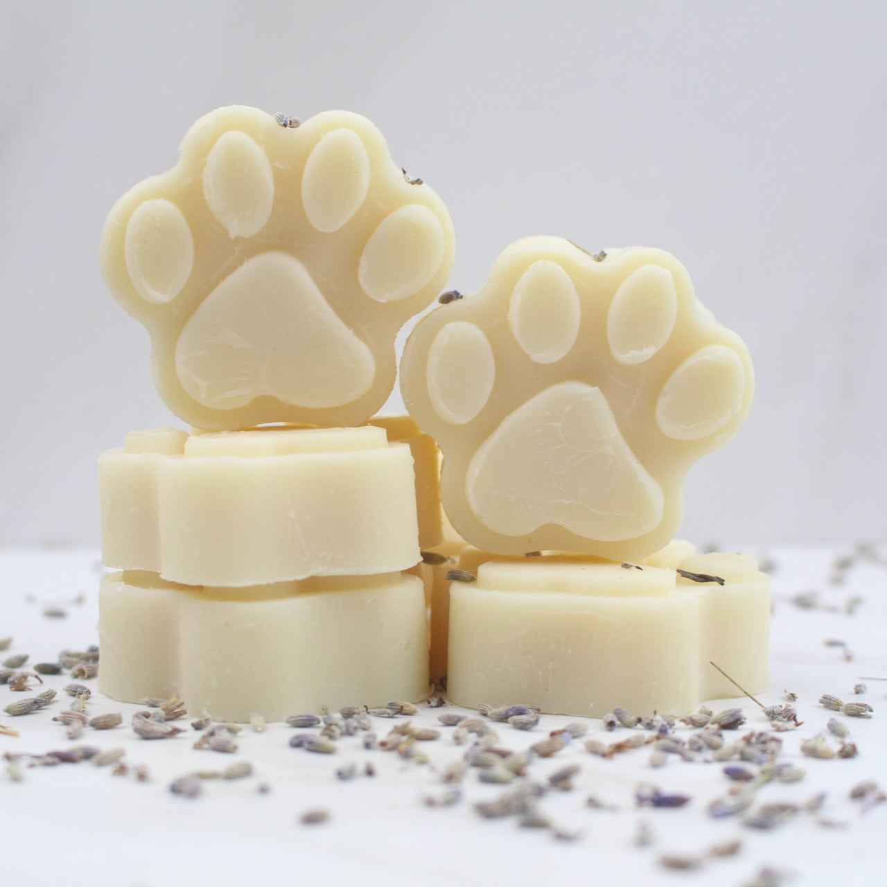 Lavender Essential Oil dog shampoo image 0