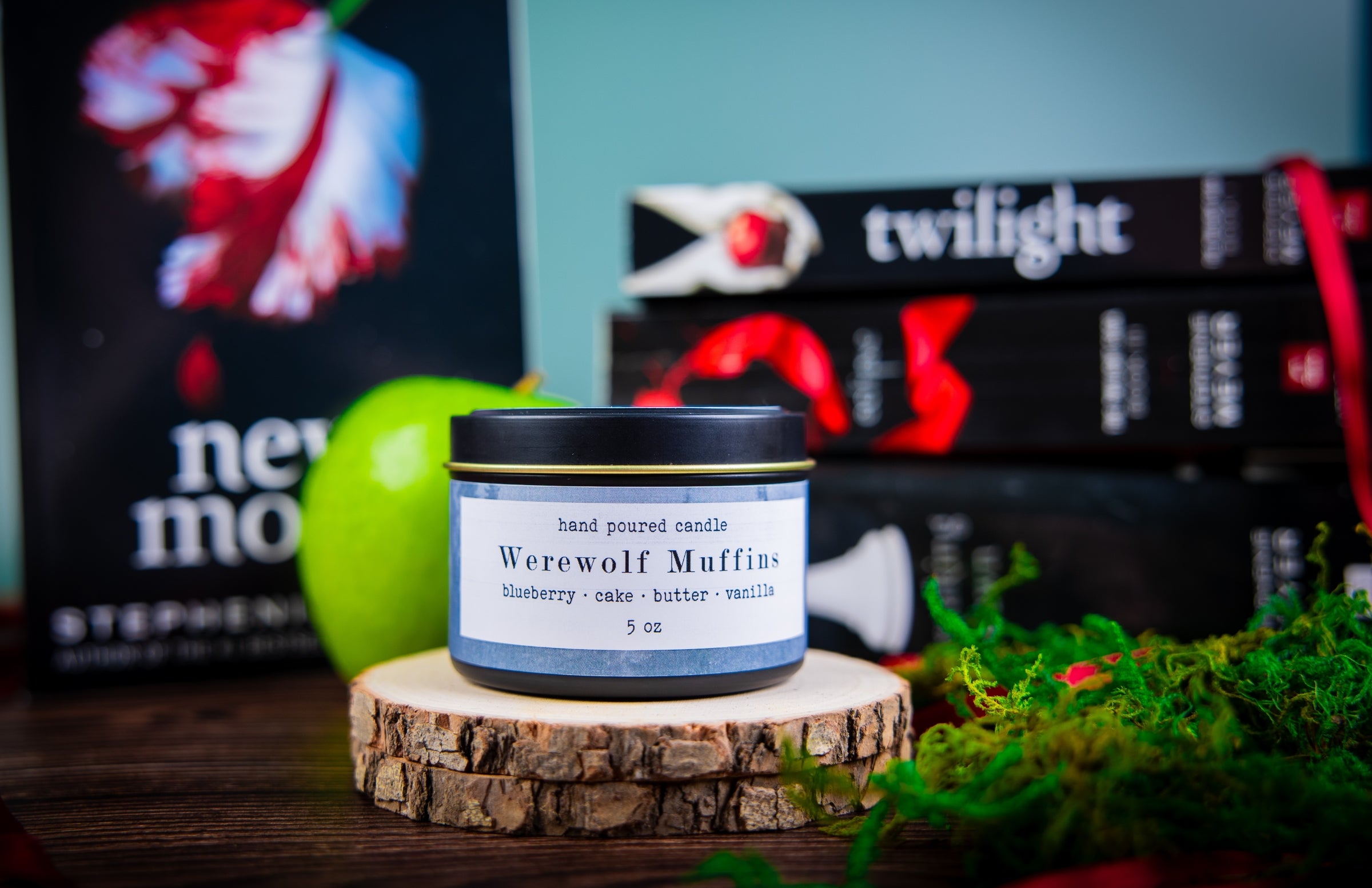 Werewolf Muffins candle