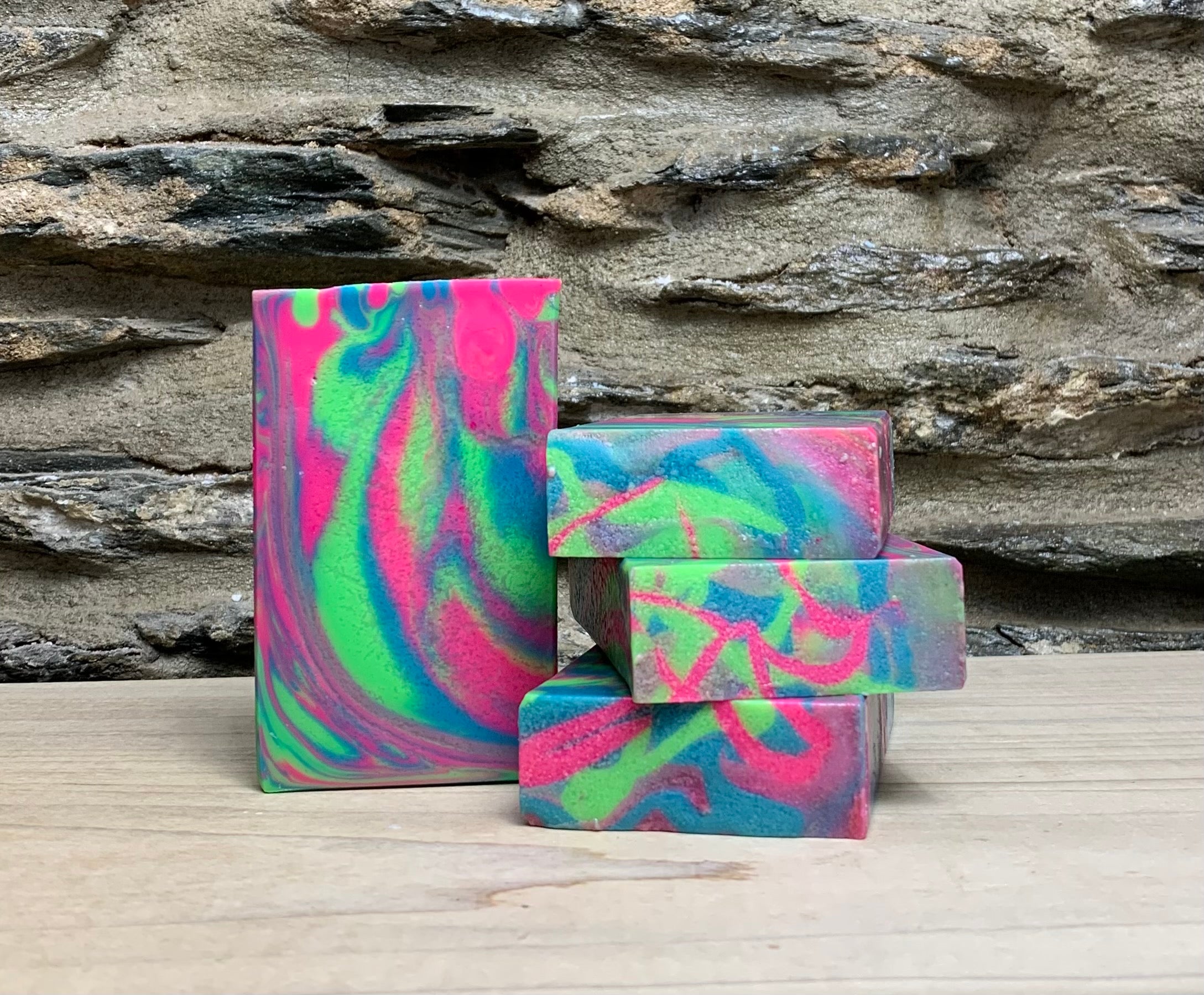 Peace & Love image 0